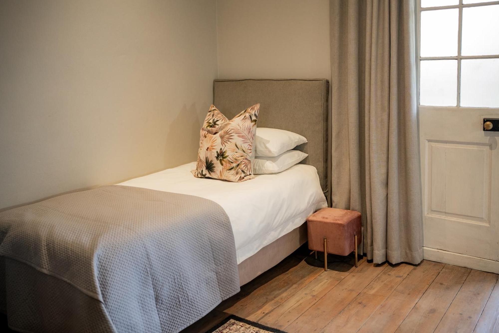 Elianthe Guesthouse Swellendam Bagian luar foto