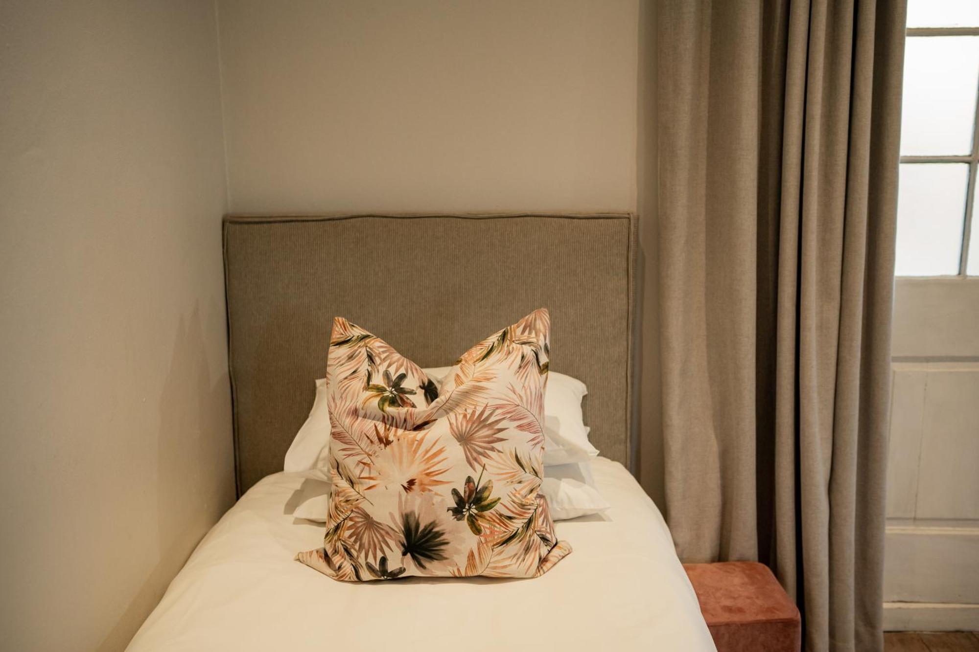 Elianthe Guesthouse Swellendam Bagian luar foto