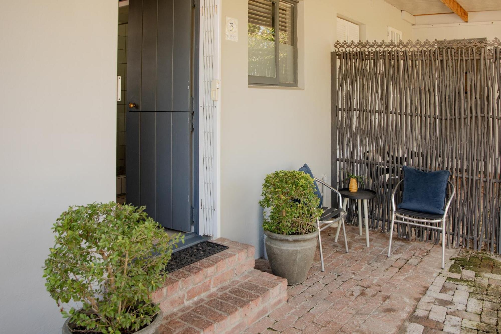 Elianthe Guesthouse Swellendam Bagian luar foto