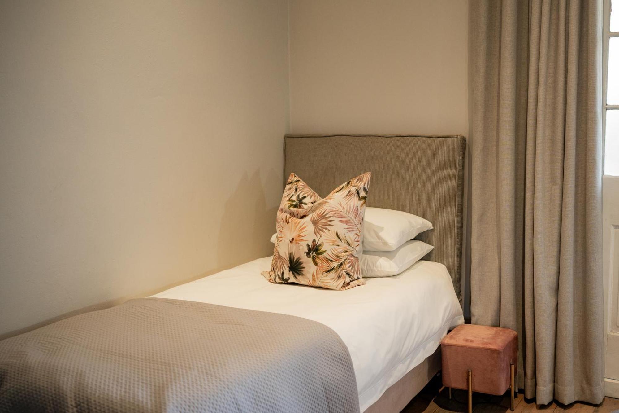 Elianthe Guesthouse Swellendam Bagian luar foto