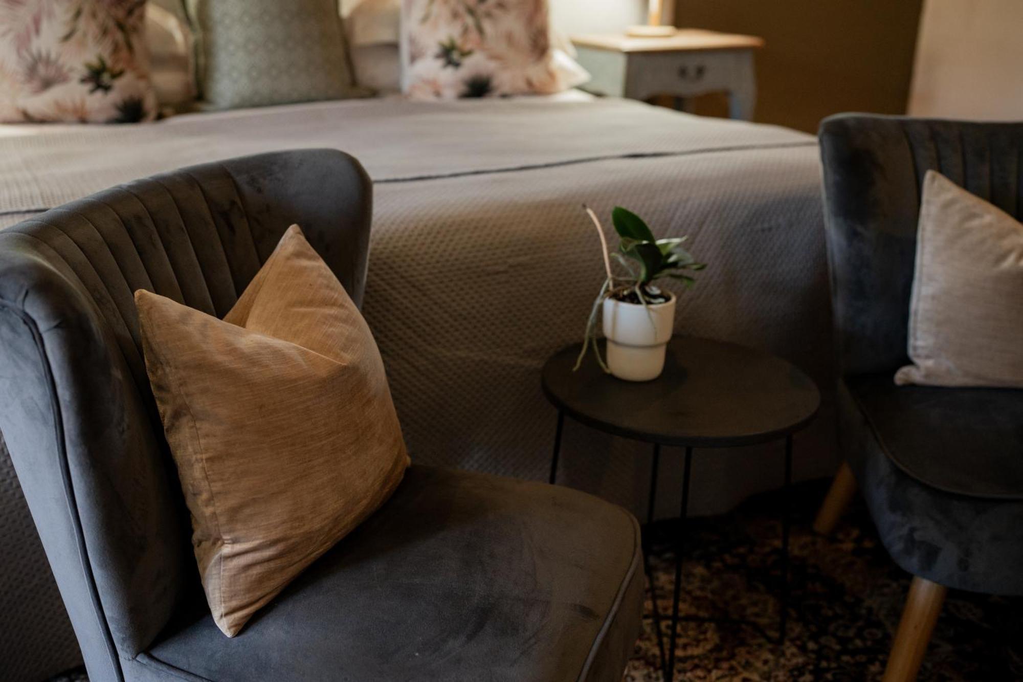 Elianthe Guesthouse Swellendam Bagian luar foto